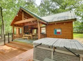 Hot Tub: Luxe Lake Livingston Cabin in Cape Royale