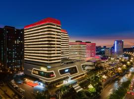 广州丽途国际公寓酒店（宝能演艺中心店），位于广州黄埔区的酒店