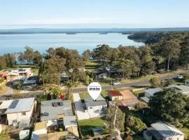 Wanderer by Experience Jervis Bay