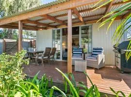 Coral Haven - Aldinga Beach - C21 SouthCoast Holidays