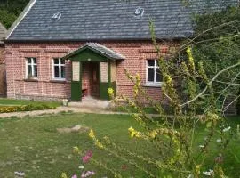 Ceglany Domek w Gryżynie
