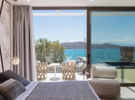 Naiades Boutique Hotel - Adults Only，位于伊罗达的酒店