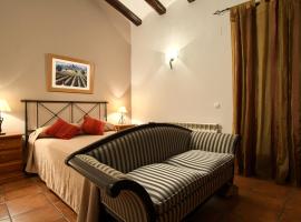 Casa Rural El Olmo，位于Gúdar的酒店