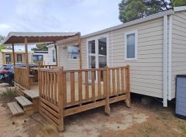 Mobil Home (Clim, Tv)- Camping Narbonne-Plage 4* - 020，位于纳博讷普拉日的酒店