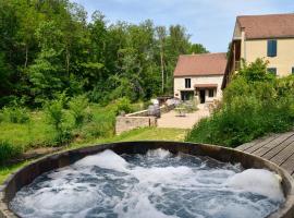 Demeures et Châteaux Moulin des Templiers Hôtel & SPA，位于彭陶伯特的酒店