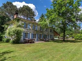 L'Airial, Moustey，位于穆斯泰的酒店