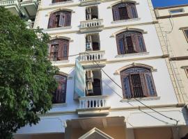 Nhà Nghỉ Việt Trung，位于Móng Cái的酒店