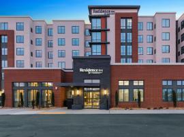 Residence Inn by Marriott Atlanta Covington，位于卡温顿的酒店