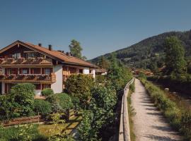 Rottach Apartments - Ferienwohnungen am Tegernsee，位于若特阿赫-埃根的酒店