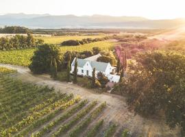 Huckleberry House - La Bruyere Farm，位于塔尔巴赫的酒店