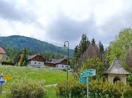 Ferienhaus Alpenblick，位于Krakauschatten克拉考塔尔高原附近的酒店
