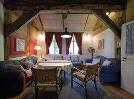 托克斯胡思农家乐，位于Bötersen的酒店