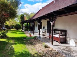 Lovely Cottage Home，位于韦伦采的酒店