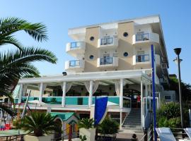 Hotel Vienna，位于卡托利卡的酒店