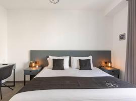 The Valley Room 7 condo with parking on premises，位于圣朱利安斯的酒店