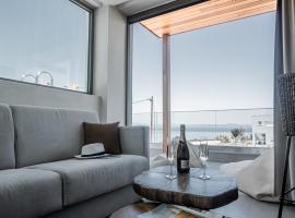 King's & Queen's Afitos - Suites With Private Pool，位于阿菲托斯的酒店