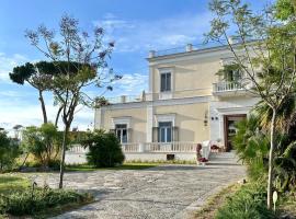 Villa De Cillis Carafa，位于托雷德尔格雷科的度假短租房
