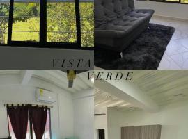 APARTAMENTO vista VERDE DORADAL，位于多拉代尔哈辛达那波乐斯主题公园附近的酒店