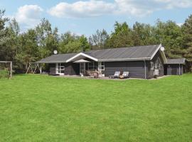 三巴肯耶鲁十一号度假屋，位于耶鲁普的酒店