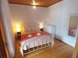 Relaxing and cozy - Nick & Avge's Cottage