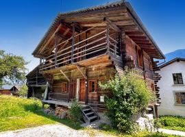 Family Chalet Karibu - 4 Vallées - next to Verbier，位于Bruson的酒店
