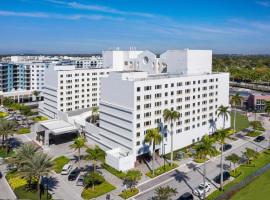 Sheraton Suites Fort Lauderdale Plantation，位于普兰塔寻弗兰克维尔特里网球中心附近的酒店