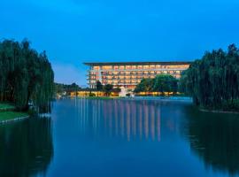 上海佘山茂御臻品之选酒店，位于松江上海玛雅海滩水公园附近的酒店