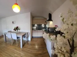 Gite Myrtille 2 à 6 personnes avec SPA et salle de jeux dans la Residence