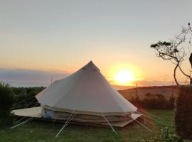 Tienda de lujo 5 personas - Camping Playa de Tapia，位于塔皮亚德卡萨列戈的豪华帐篷