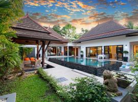 The Thara Villa Surin Beach，位于Ban Lum Fuang的酒店