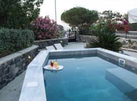 Karpimo Vineyard Villa with Heated Pool，位于Éxo Goniá的酒店