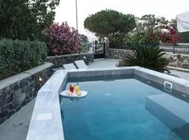 Karpimo Vineyard Villa with Heated Pool
