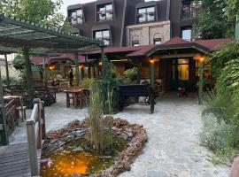 КАШТЕЛ Pancevo，位于潘切沃的酒店