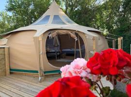 Romantic Luxus Glamping 3，位于Idestrup的豪华帐篷
