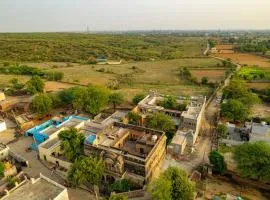 Khohar Haveli with Complimentary Breakfast and outdoor pool