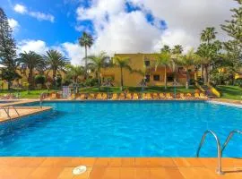 Palmira terrace and pool view iRent Fuerteventura