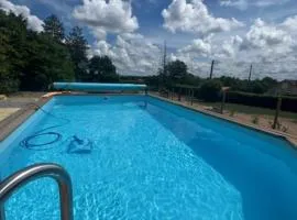 Le Douillet - The Snug-Couples Retreat
