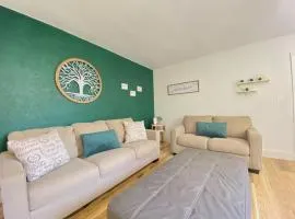 Lively Home near Downtown, stadium, Wynwood