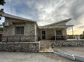 Artemis Cottage - Antipaxos Island，位于阿特帕克斯的酒店