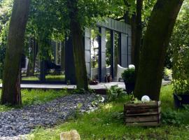 Domek Hrabiego -domek nr 1，位于Rozkochów的酒店