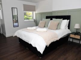 Watford Luxury 1 Bed Flat - Free Parking，位于沃特福德的酒店