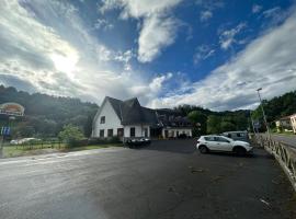 Hello Astur Green，位于Bimenes的酒店