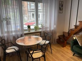 Apartament Schodami do Nieba，位于比托姆Kronika Gallery附近的酒店