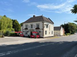 The Royal Oak，位于阿什伯恩的酒店