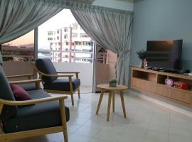 2. Luxury Kristal Condo 2 丹绒亚路高級市中心住宅