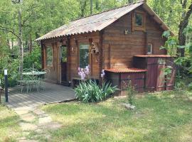 La cabane de Pioupiou，位于法扬斯的酒店