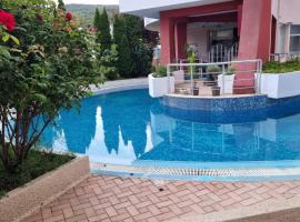 Бутикови Студиа БРИТА，位于克兰内沃的海滩酒店