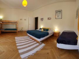 Gîte Jonquille, 2 à 8 personnes avec salle de jeux et SPA dans la résidence，位于旺特龙的酒店