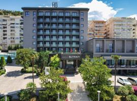 Hotel Butrinti & SPA，位于萨兰达的酒店