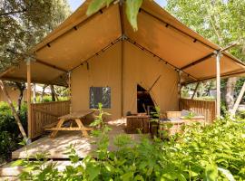 Camping Campo dei Fiori - Glamping4all，位于瓦达的豪华帐篷营地